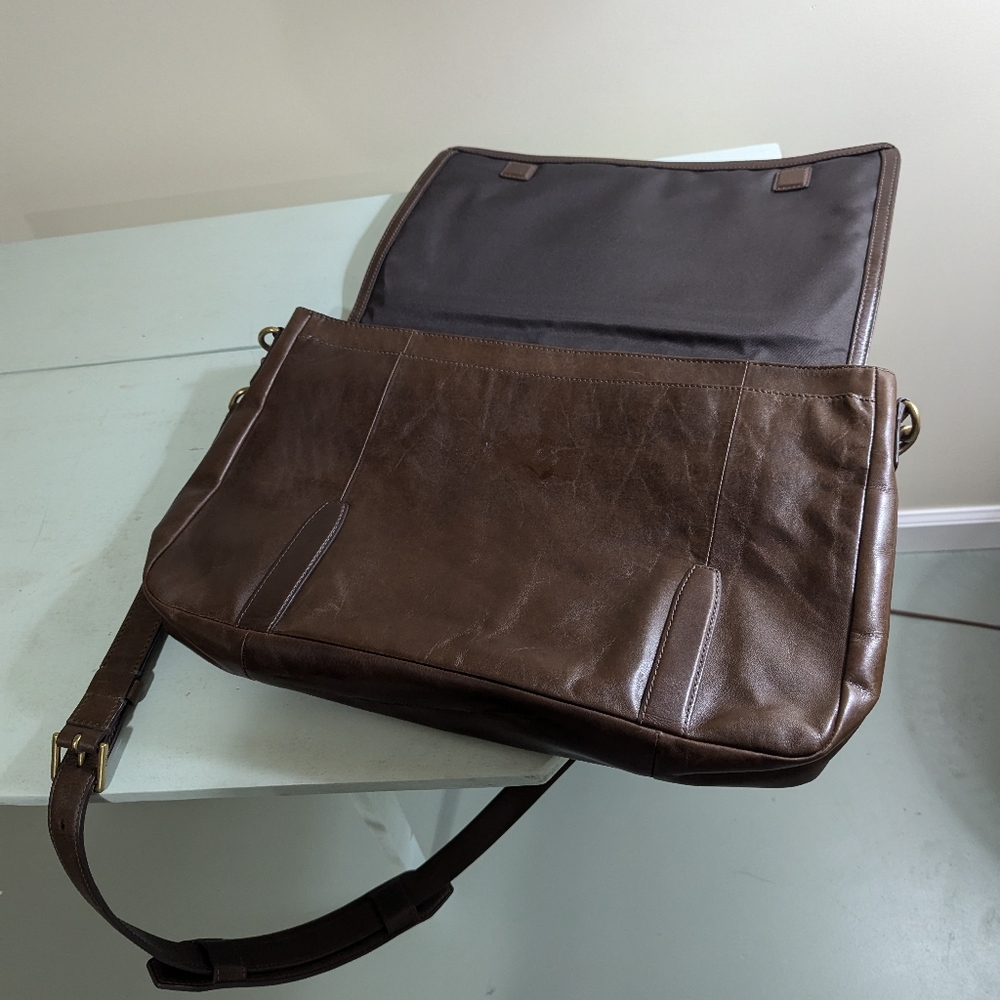 Fossil Brown Over Shoulder Satchel